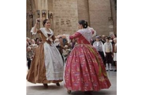 Festival: Regional dances in the streets of Valencia